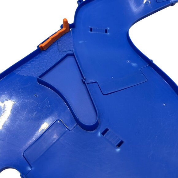 Disney Pixar Cars Motorized Super Speedway Micro Drifters Playset 2012 w/33 Cars - Picture 9 of 16